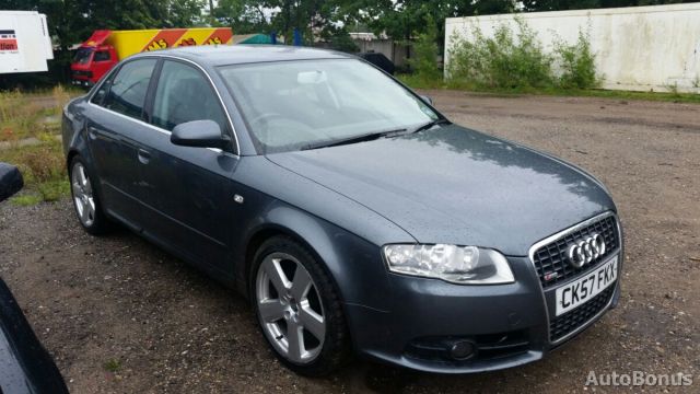 Audi A4, Saloon | 8