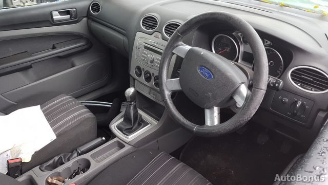 Ford Focus, Universal | 4