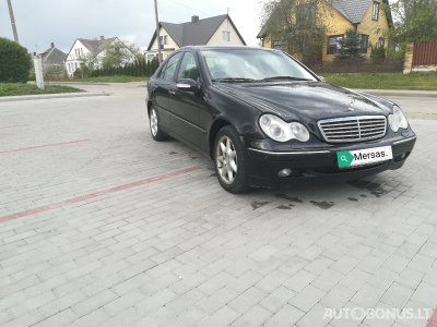 Mercedes-Benz C270