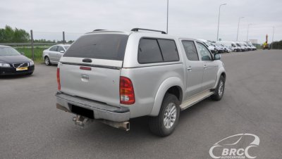Toyota Hilux | 2