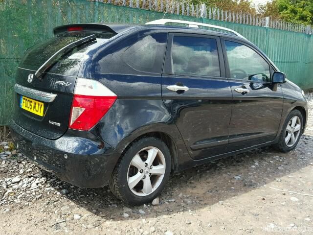 Honda FR-V, Минивэн | 3