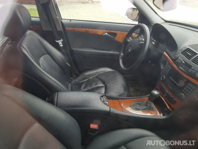 Mercedes-Benz E220 | 1
