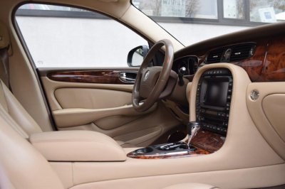 Jaguar XJ | 3