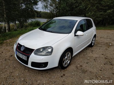 Volkswagen Golf | 2