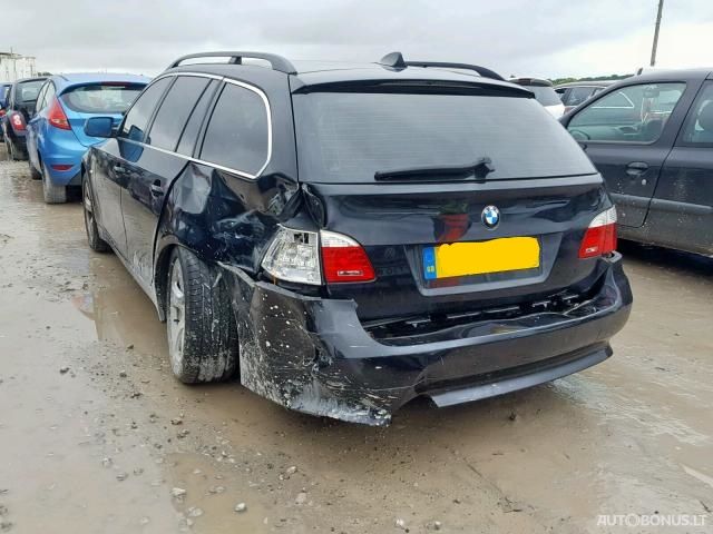 BMW 525, Universalas | 1