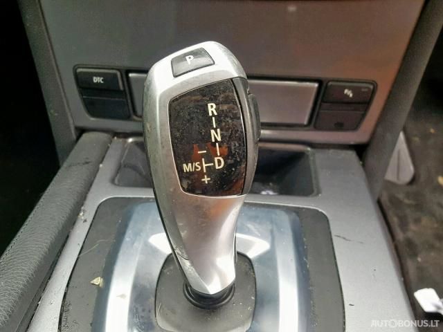 BMW 525, Universalas | 7