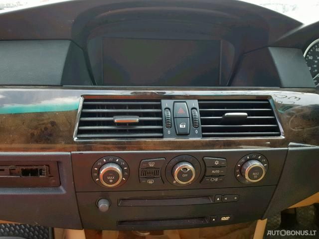 BMW 520, Universal | 4