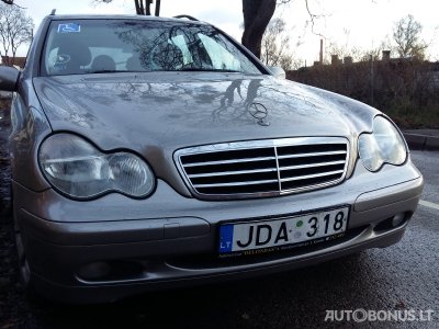 Mercedes-Benz C220 | 1