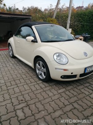 Volkswagen New Beetle | 2