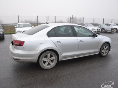 Volkswagen Jetta | 2