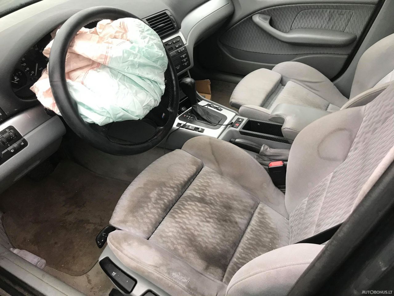 BMW 330, Universal | 4