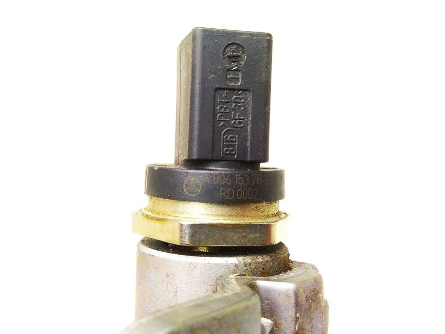 Mercedes-Benz E300, Sedanas | 5