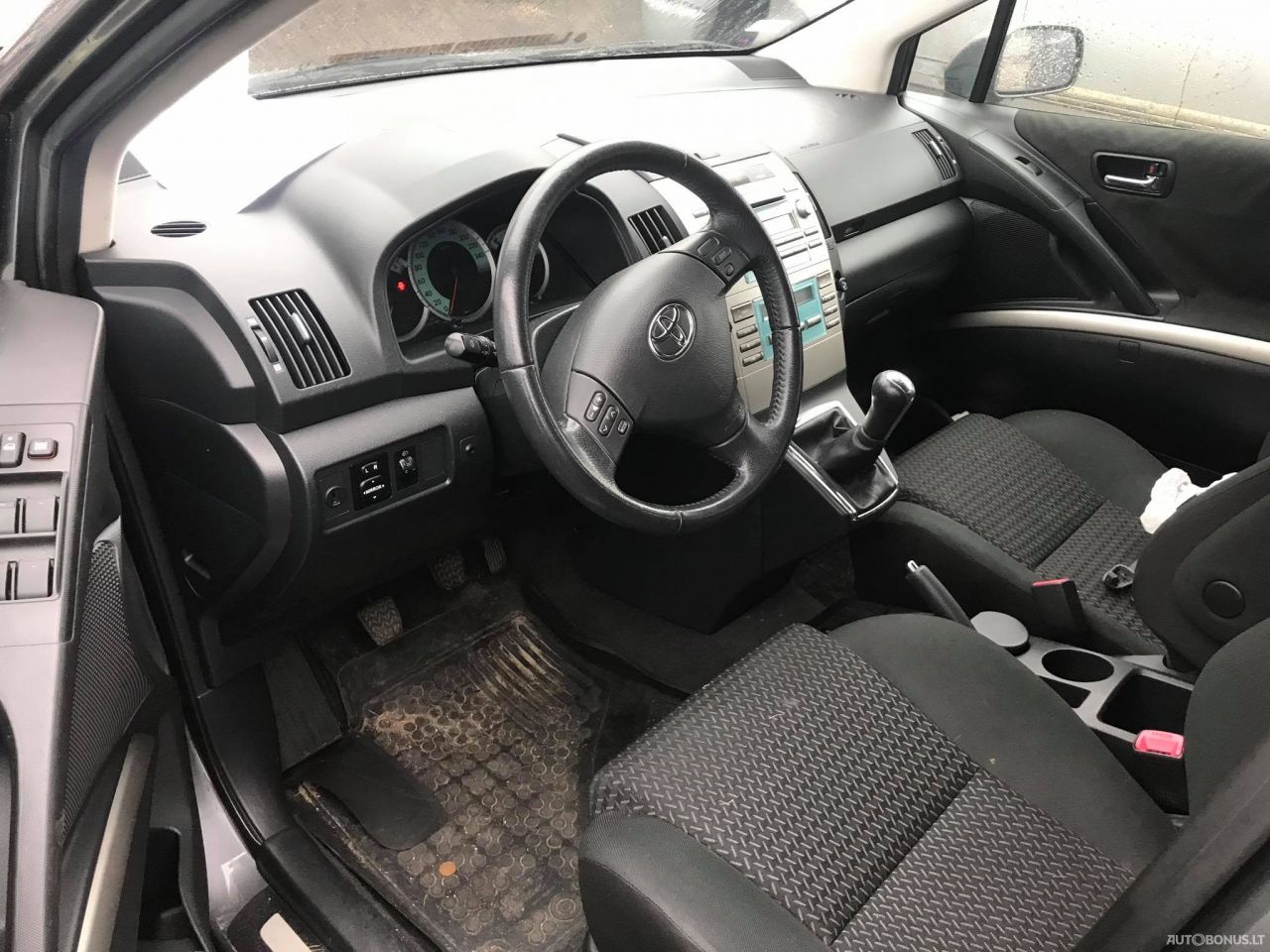 Toyota Corolla Verso, Monovolume | 4