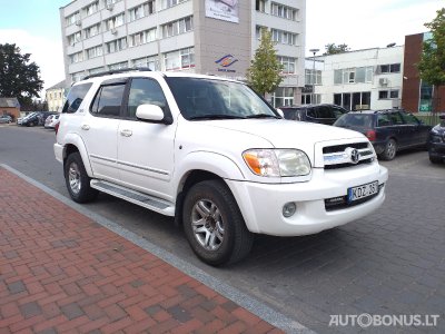 Toyota Sequoia | 3