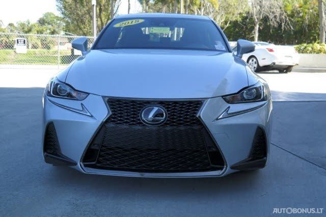 Lexus IS 350 | 1