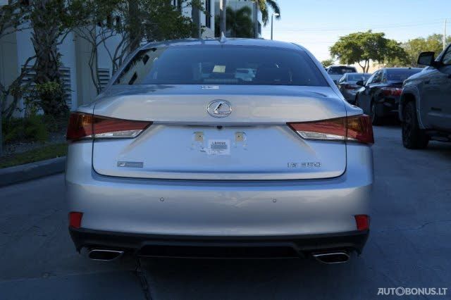 Lexus IS 350 | 2