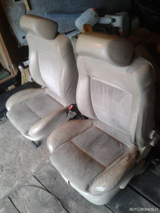 Volkswagen Passat, Sedanas | 7
