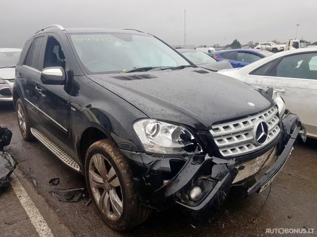 Mercedes-Benz ML300, Cross-country | 3