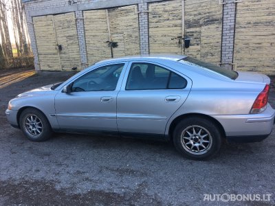 Volvo S60 | 1