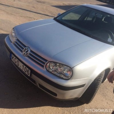 Volkswagen Golf | 1