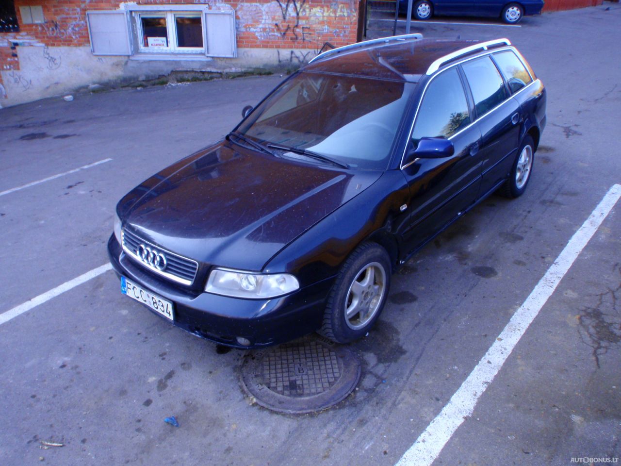 Audi A4, Universalas | 1