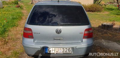 Volkswagen Golf | 3