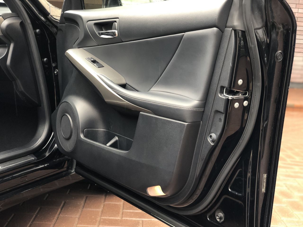 Lexus IS 250 | 9