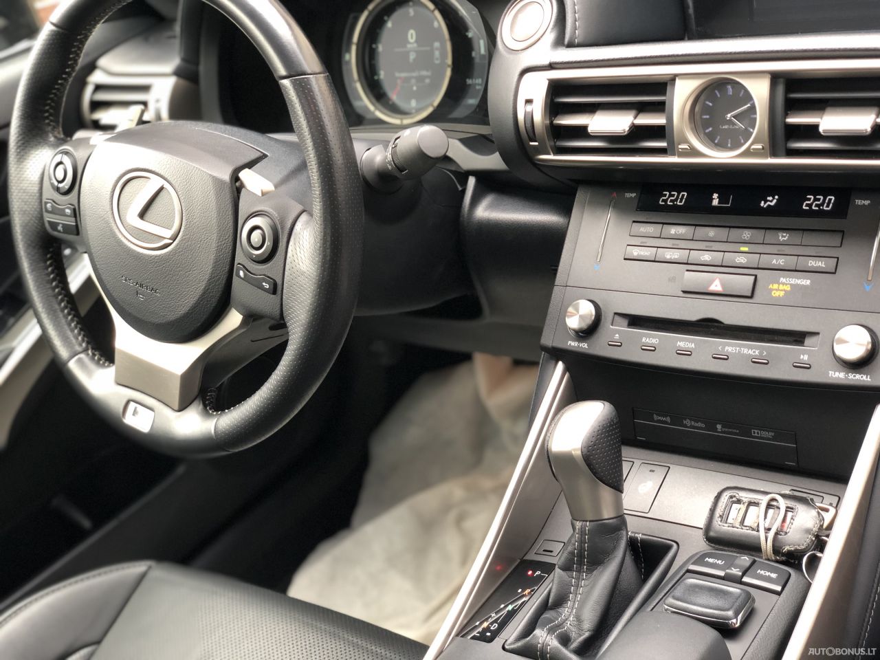 Lexus IS 250 | 12