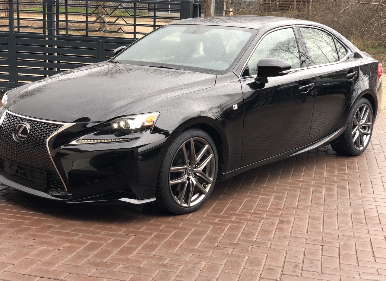 Lexus IS 250 | 5