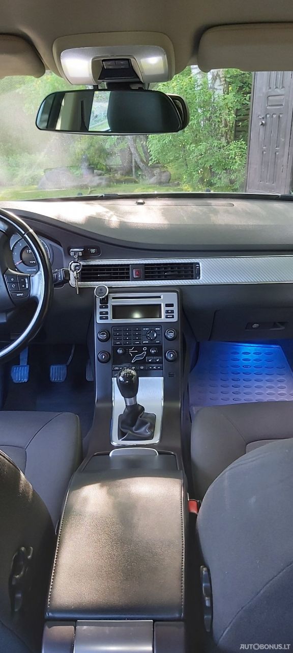 Volvo S80 | 9