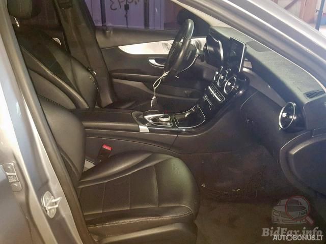 Mercedes-Benz C300 | 2