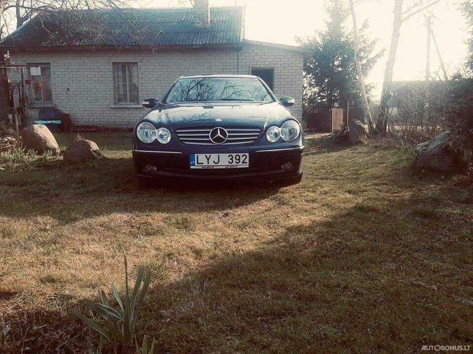 Mercedes-Benz CLK270 | 1