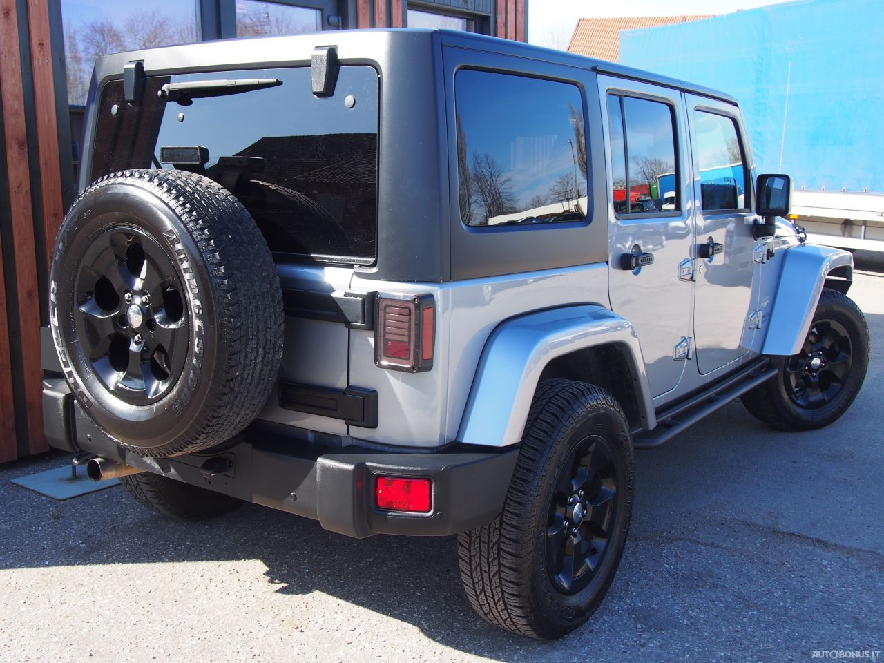 Jeep Wrangler | 3