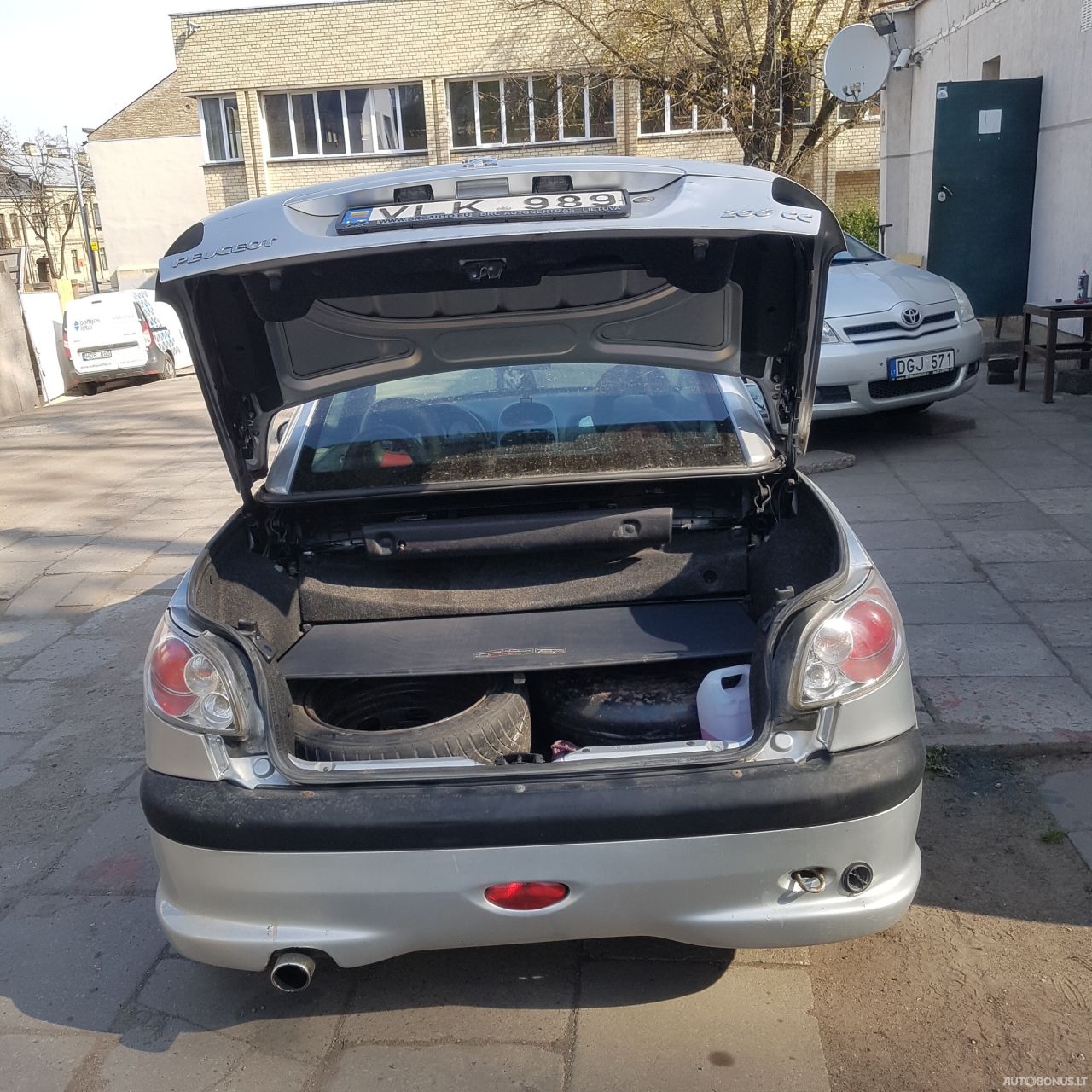Peugeot 206 | 12