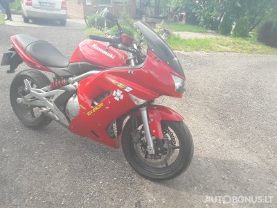 Kawasaki ER, Street / Klasikiniai