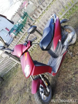 Aprilia Sportcity, Moped/Motor-scooter | 1