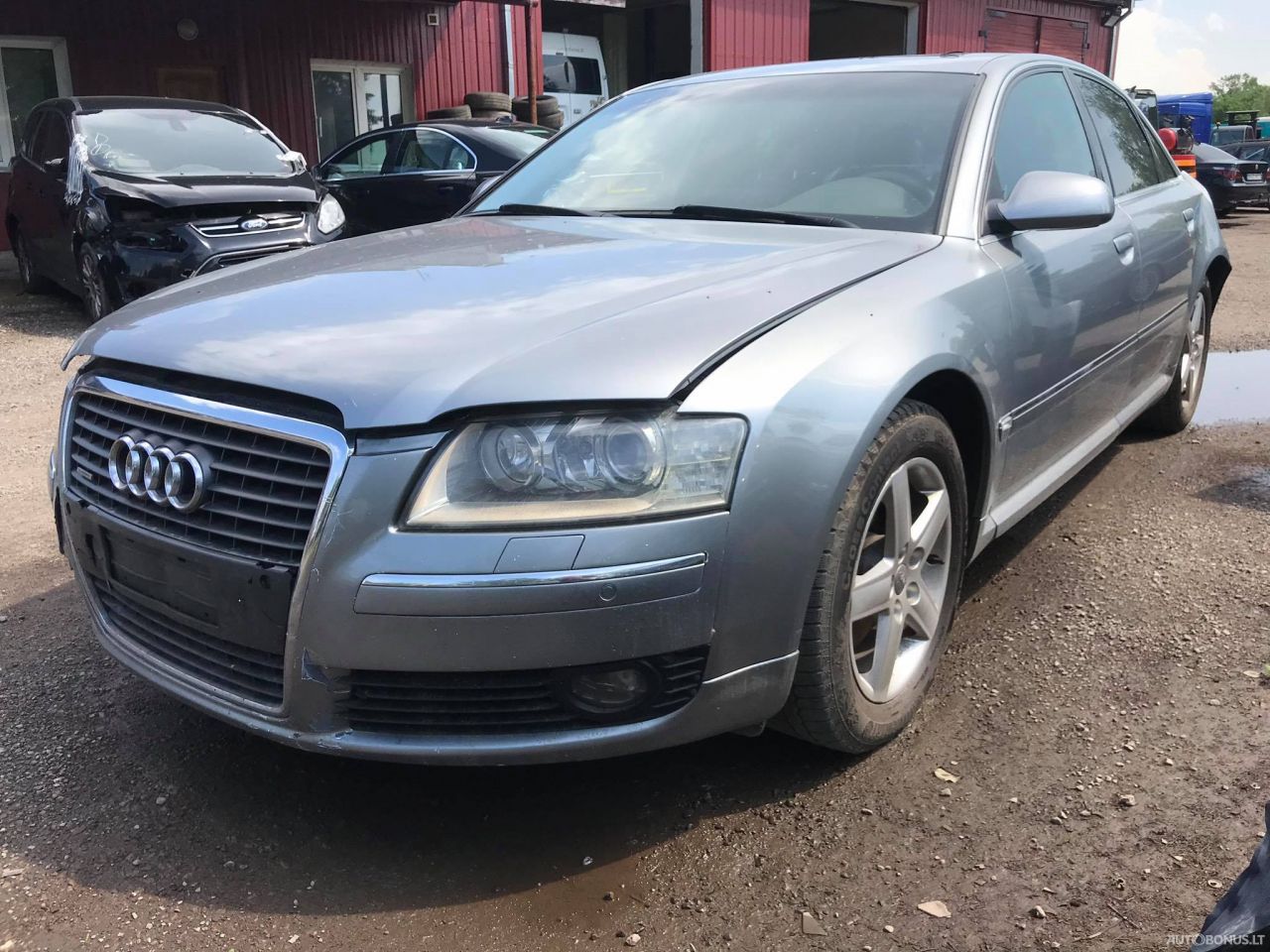 Audi A8, Sedanas | 1