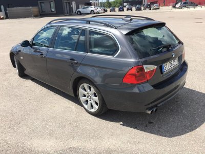 BMW 330 | 2