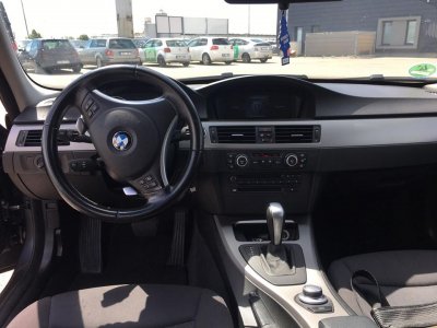 BMW 330 | 1