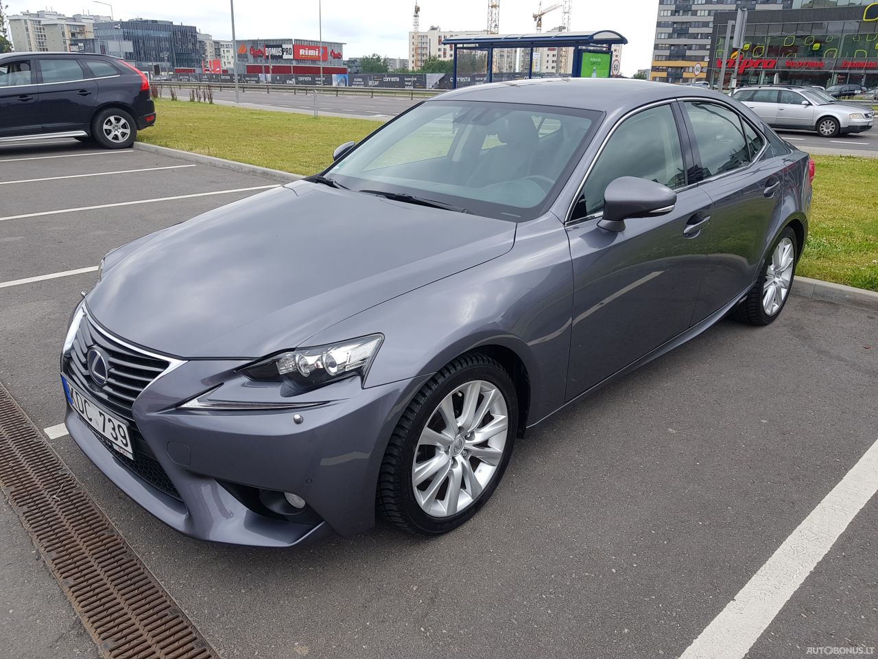 Lexus IS 300h | 2
