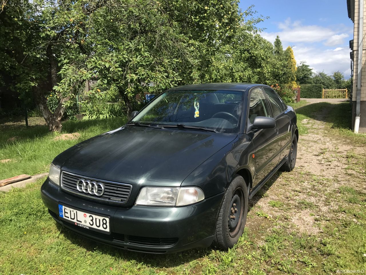 Audi A4, Sedanas | 1