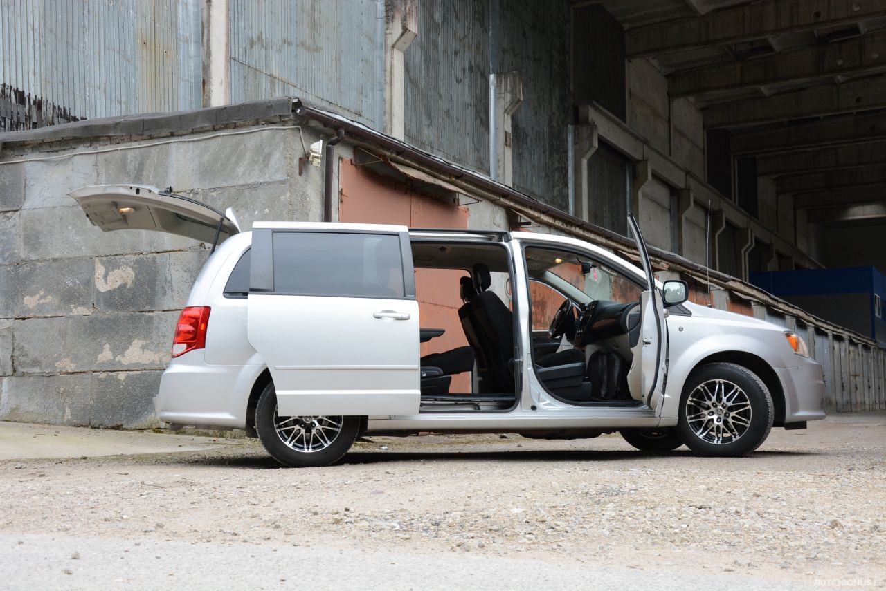 Dodge Grand Caravan, Vienatūris | 2