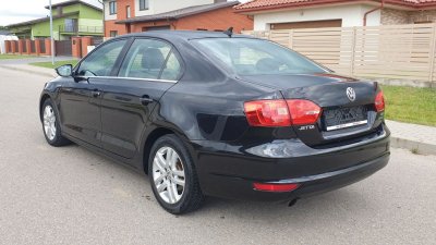 Volkswagen Jetta | 3
