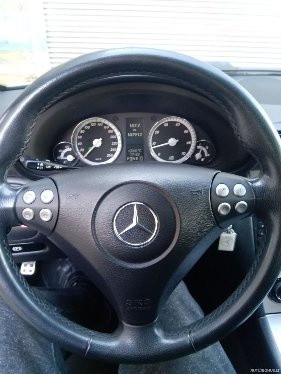 Mercedes-Benz C180 | 6