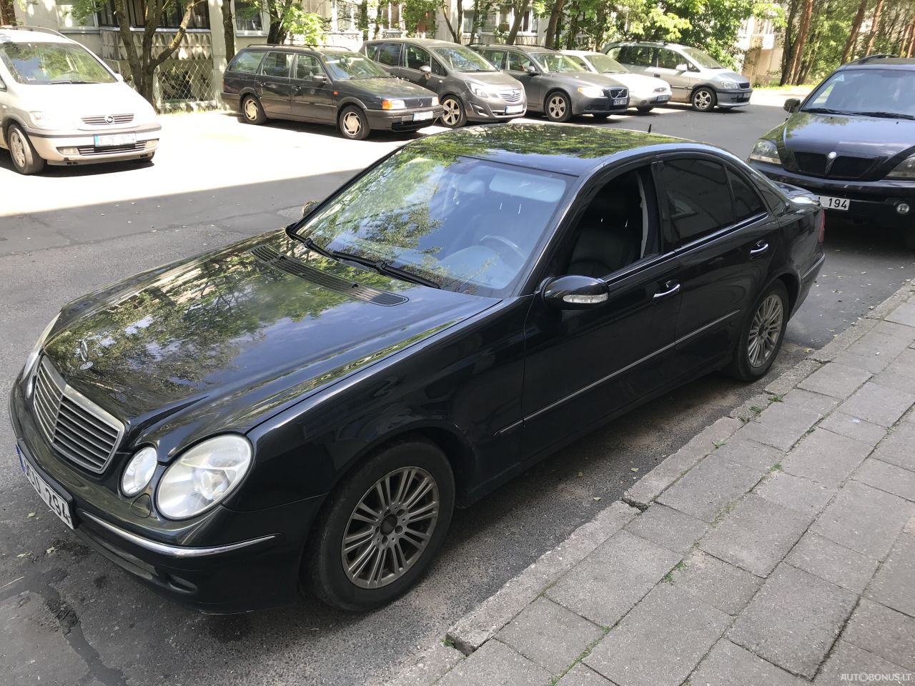 Mercedes-Benz E280 | 6