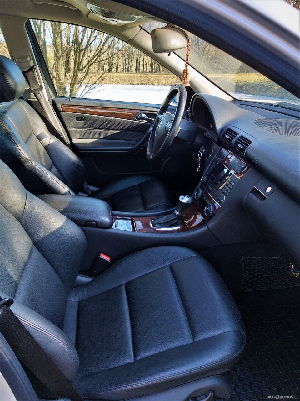 Mercedes-Benz C220 | 9