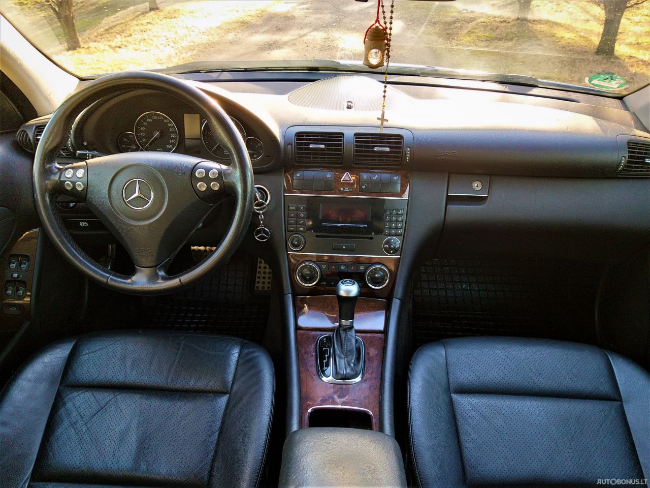 Mercedes-Benz C220 | 11