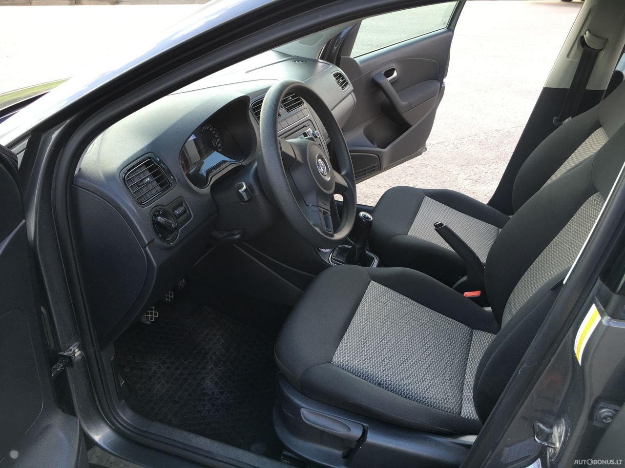 Volkswagen Polo | 6