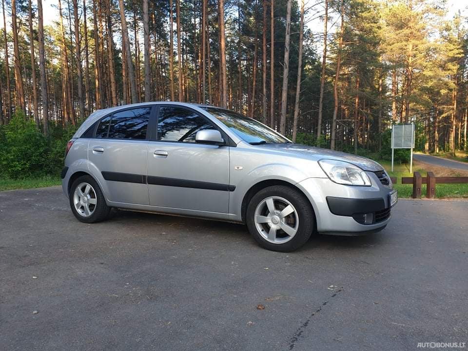 Kia Rio | 3