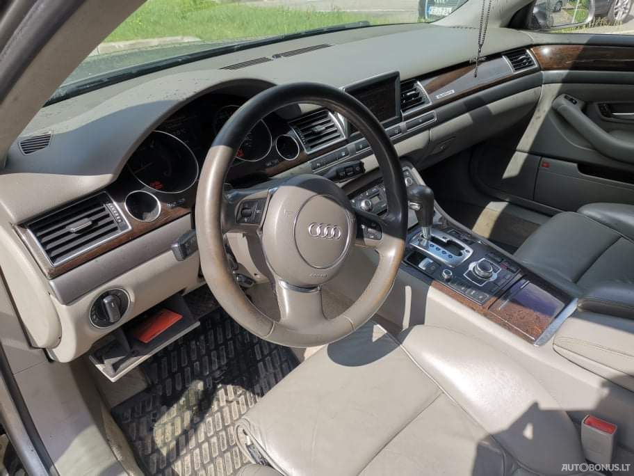 Audi A8 | 10